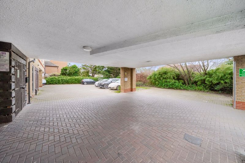 IVY GATE- click for photo gallery